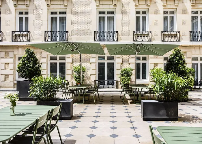 Fraser Suites Le Claridge Champs-Elysées Parigi